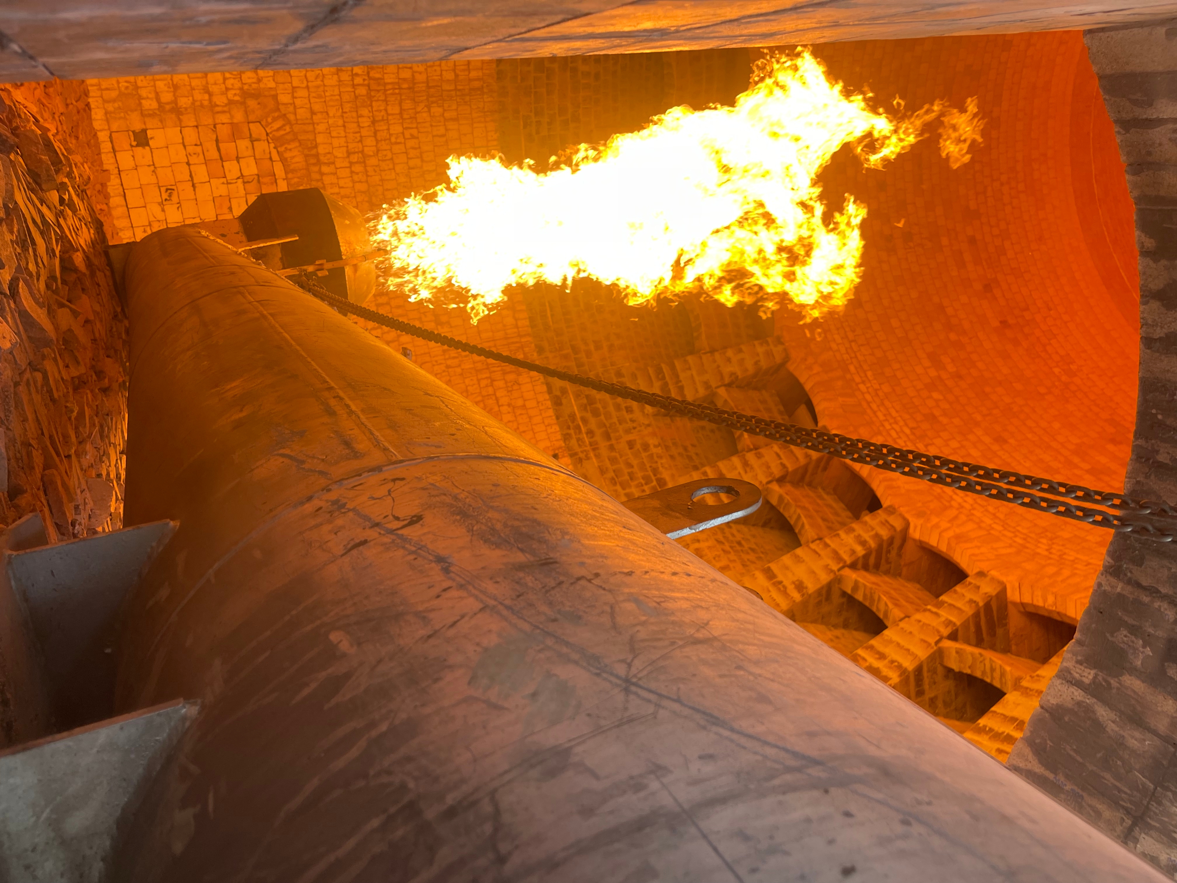 2024年4月26日 中美九鑫2# 140th干熄焦点火成功 进入煤气烘炉阶段