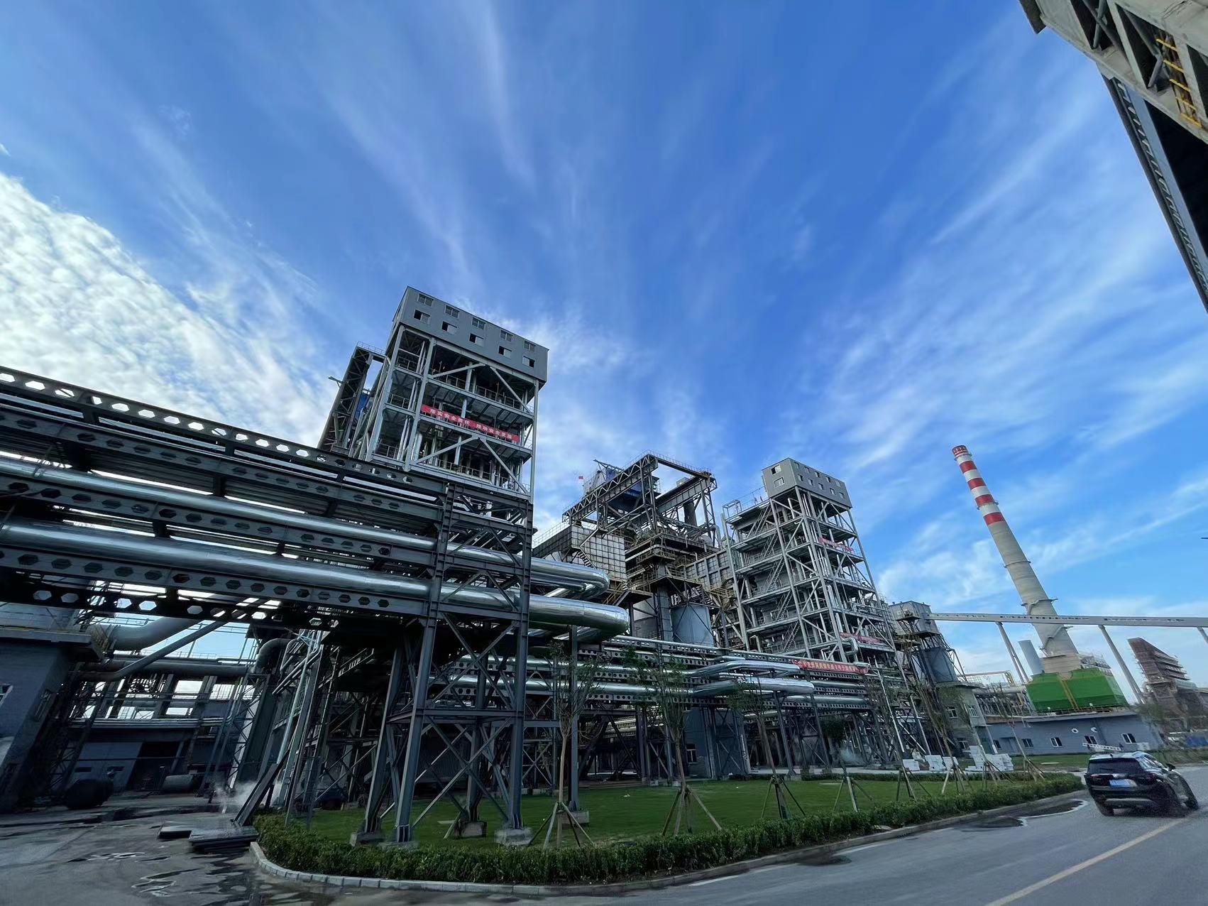 2024年4月19日 美锦华盛二号干熄焦装入第一罐红焦